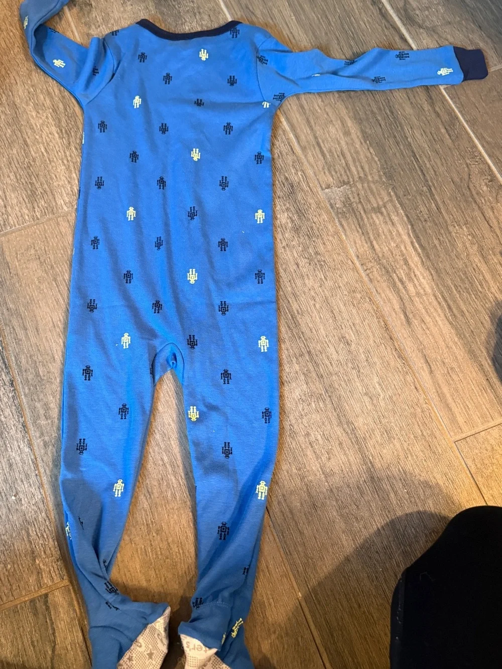 Set of 3 BNWT Pajamas kids